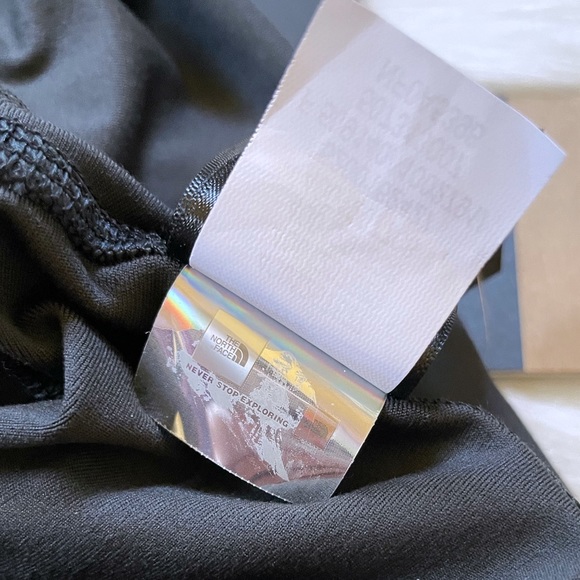 The North Face Women’s Motivation High Rise 7/8 Pocket Tights - Picture 8 of 10